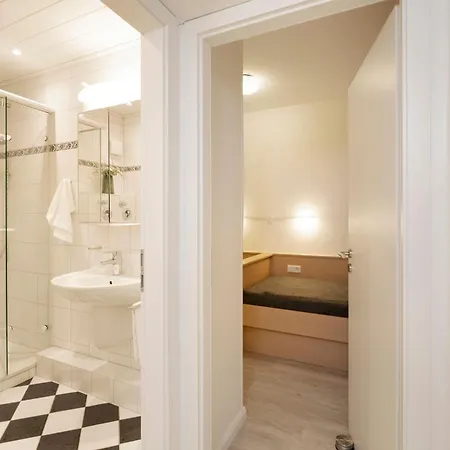 Haus Vier Jahreszeiten Wellenblick * Dahme (Schleswig-Holstein)